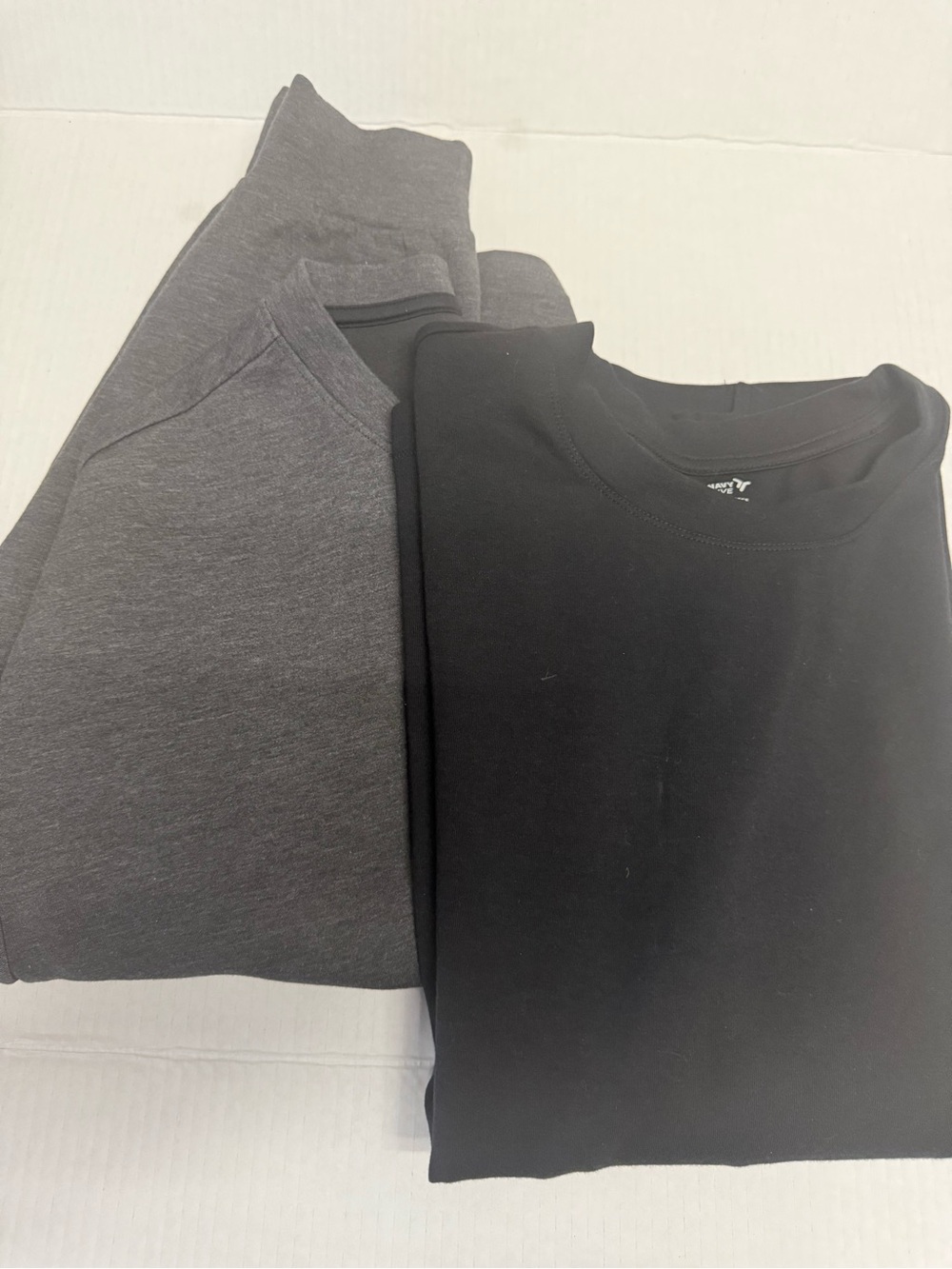 Old Navy Active Black Crewneck Sweatshirt